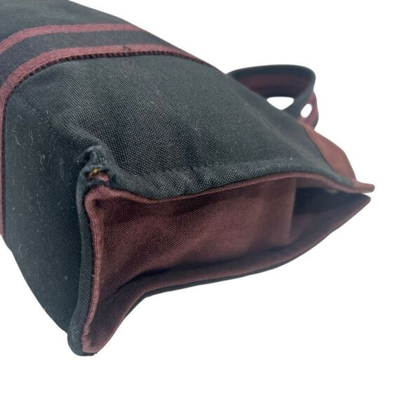 Hermès Fourre-Tout PM Black and Burgundy Canvas Tote Bag - Picture 12 of 13